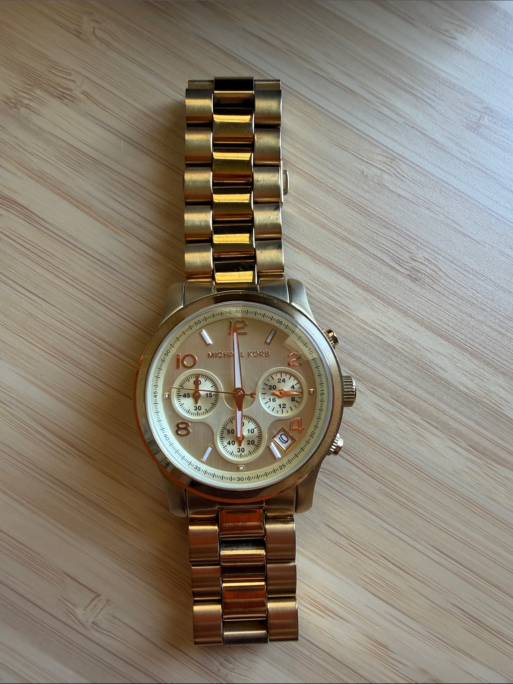 Michael Kors Gold Tone Chronograph Watch Champagne Dial Stainless Steel Michael Kors Gold Tone Chronograph Watch Champagne Dial Stainless Steel